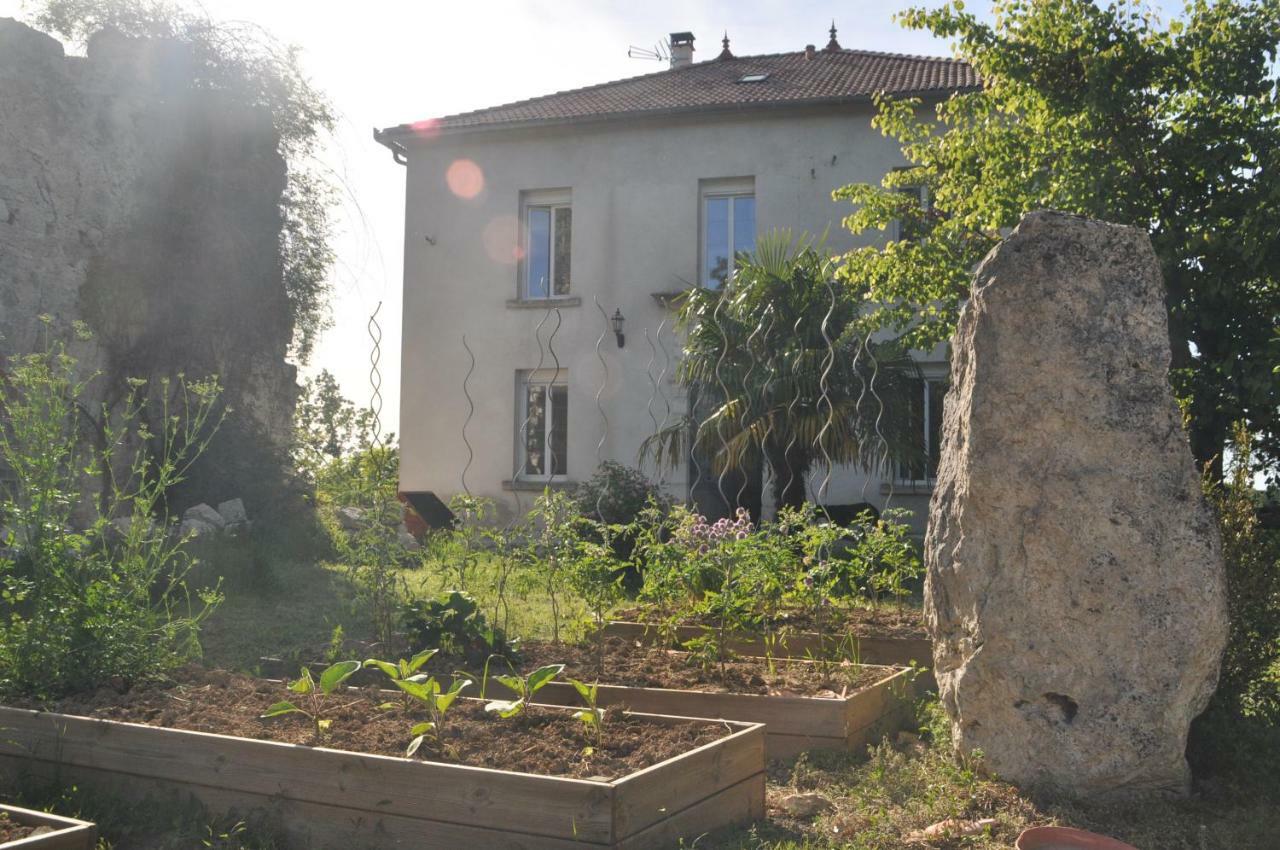 Loustalneou Saint-Pierre-de-Clairac Exterior foto